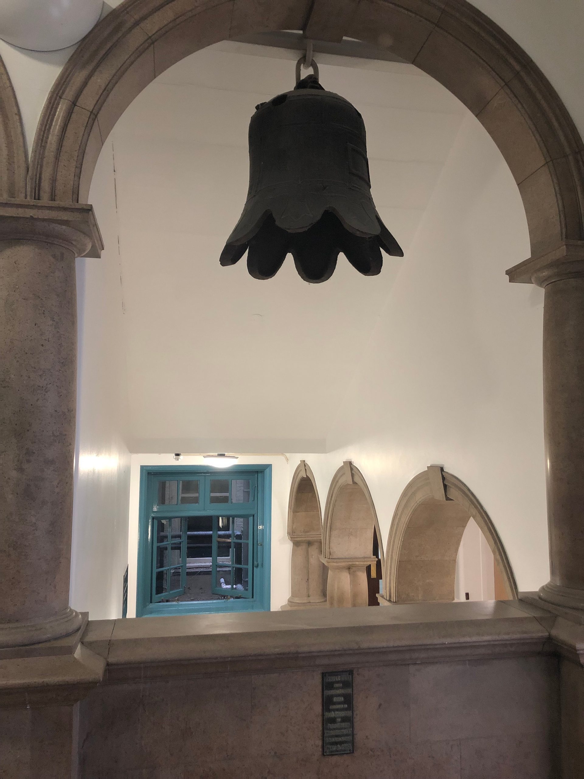 Temple Bell, Guy's Hospital, London - 4.JPG